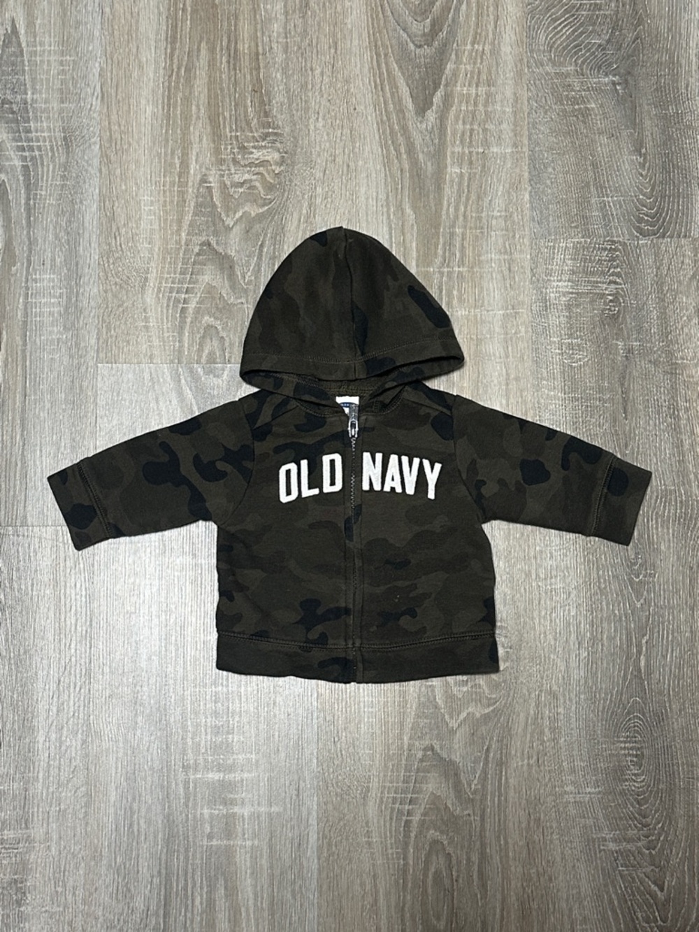 Old Navy Baby Camo Zip Hoodie in Olive and Black